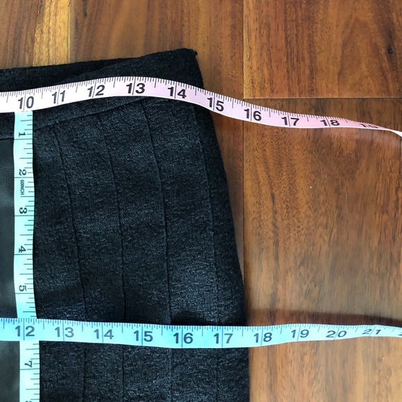 Cristian Dior boutique skirt leather tweed material mix pleated bottom knee long - Picture 11 of 11